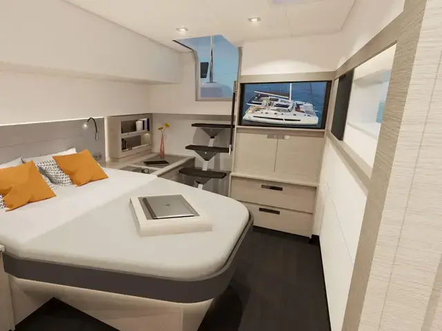 Fountaine Pajot Aura 51