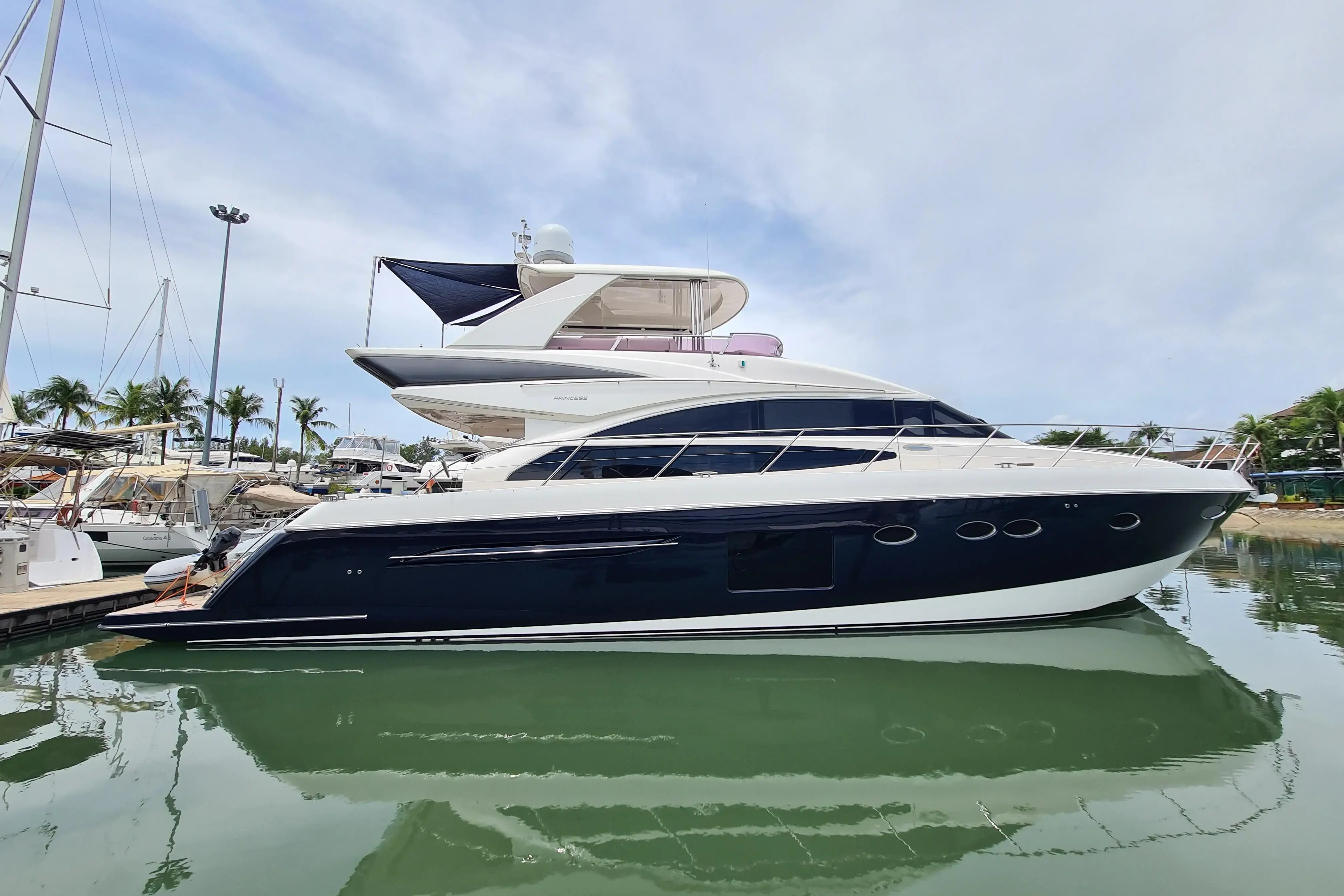 2014 Princess 64