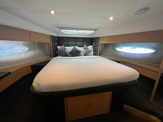 Princess Flybridge 60 Motor Yacht