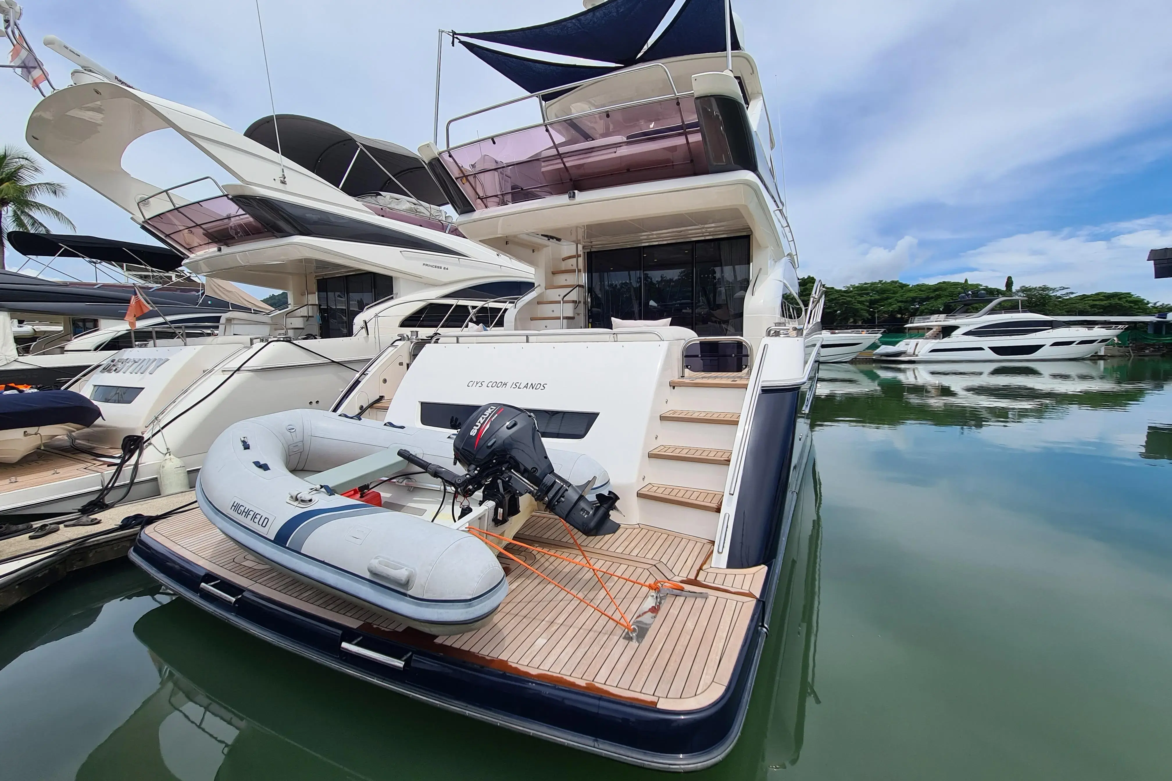 2014 Princess 64