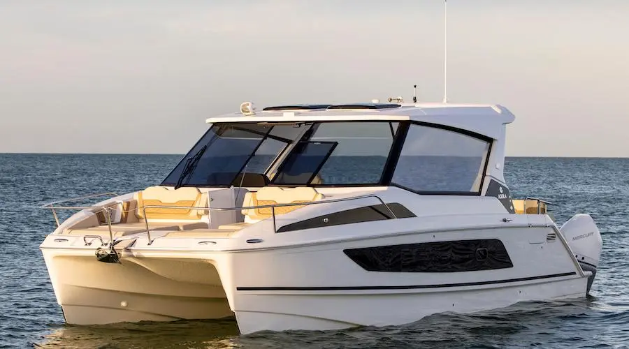 2017 Aquila 36 sport