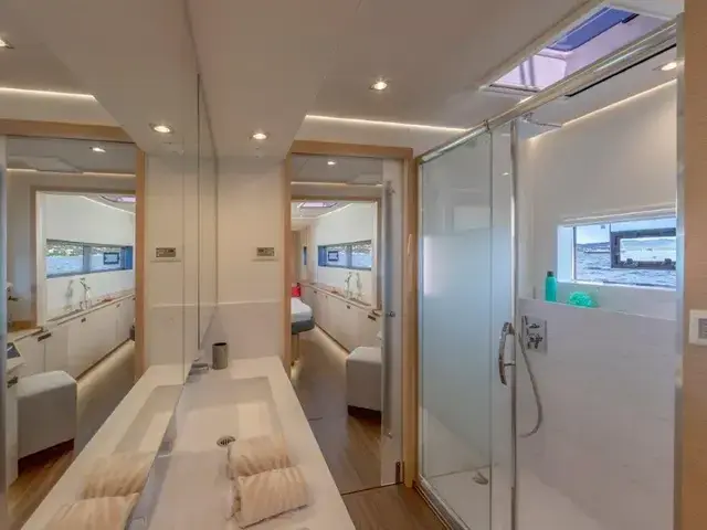 Fountaine Pajot Alegria 67