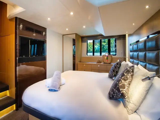 Princess Flybridge 60 Motor Yacht