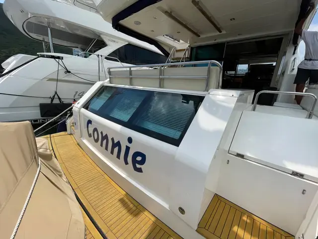 Fairline Squadron 65