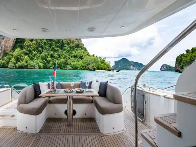 Princess Flybridge 60 Motor Yacht