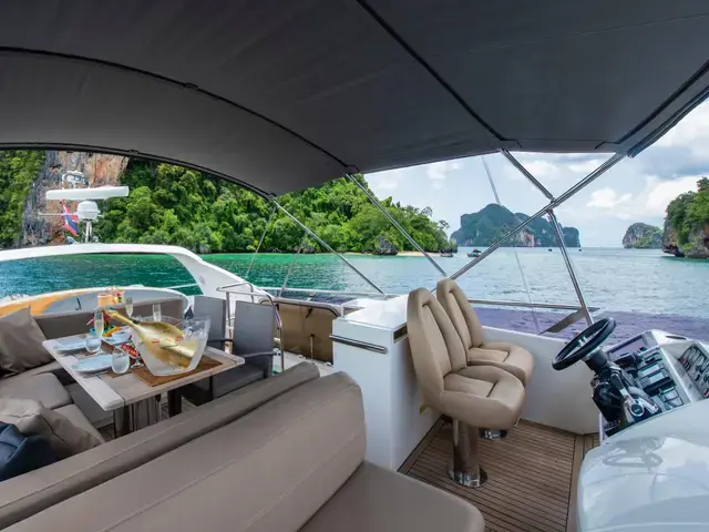 Princess Flybridge 60 Motor Yacht