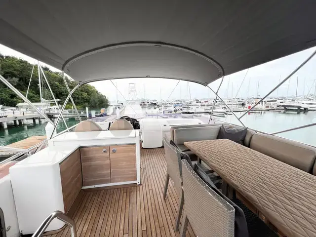 Princess Flybridge 60 Motor Yacht