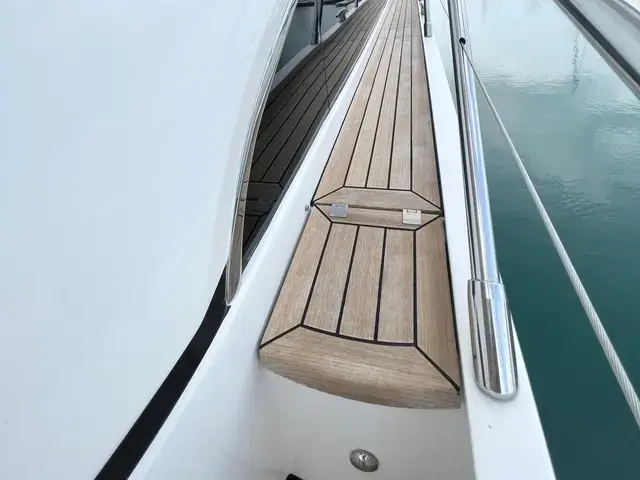 Princess Flybridge 60 Motor Yacht