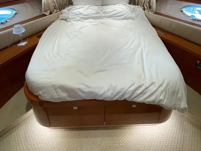 Sunseeker Manhattan 52