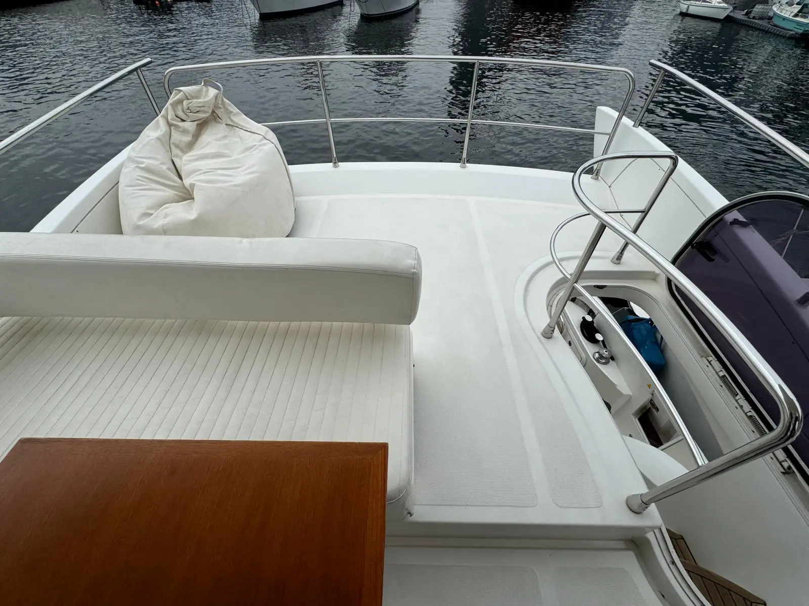 2013 Azimut 54 flybridge