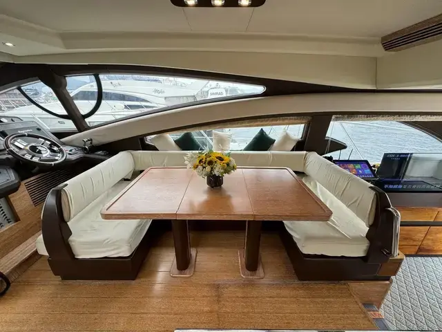 Azimut 54 Flybridge