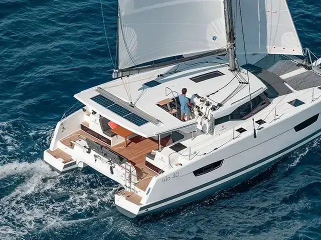 Fountaine Pajot Isla 40