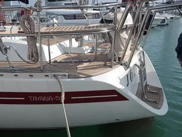 Tayana 55