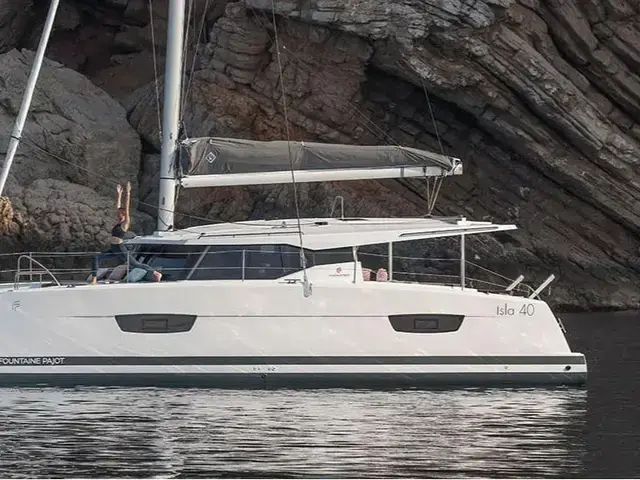 Fountaine Pajot Isla 40