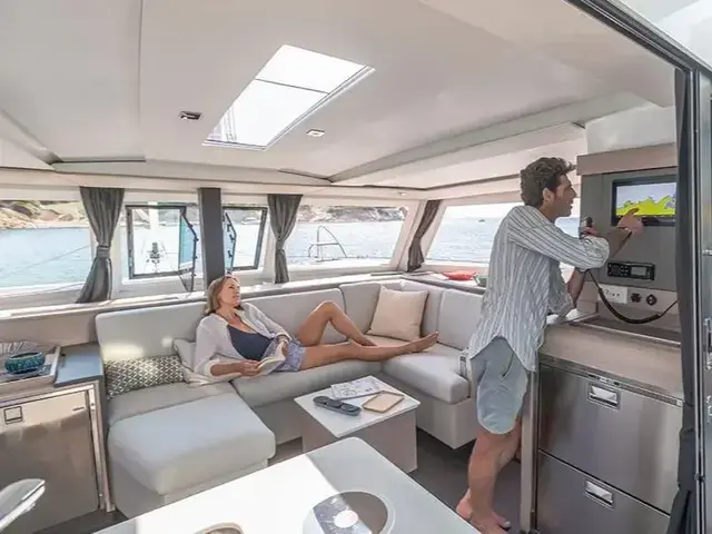 Fountaine Pajot Isla 40