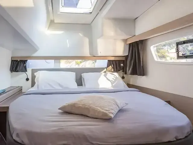 Fountaine Pajot Isla 40