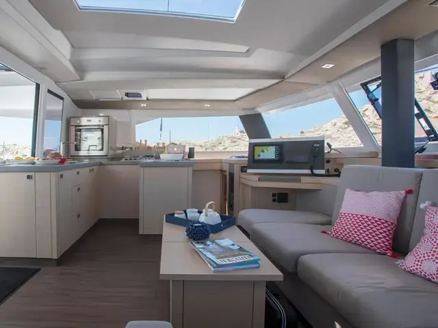 Fountaine Pajot Astrea 42