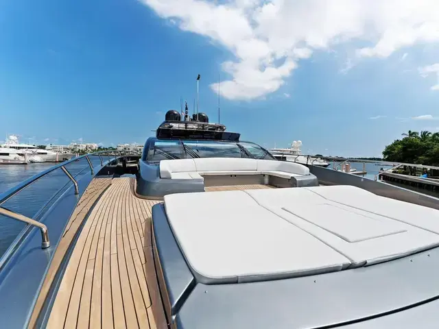 Riva 110 DOLCEVITA