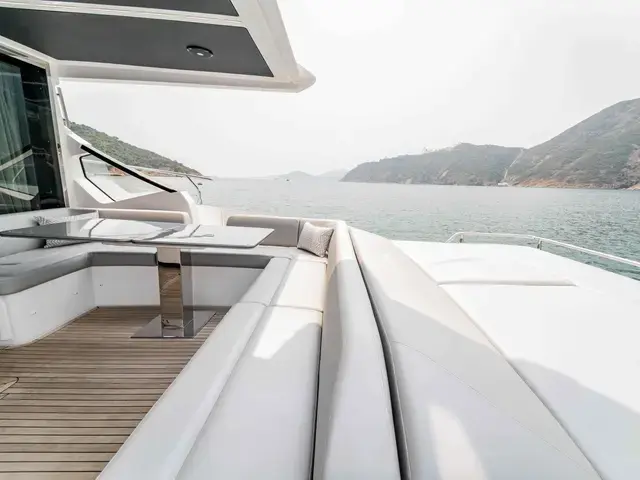 Azimut S6