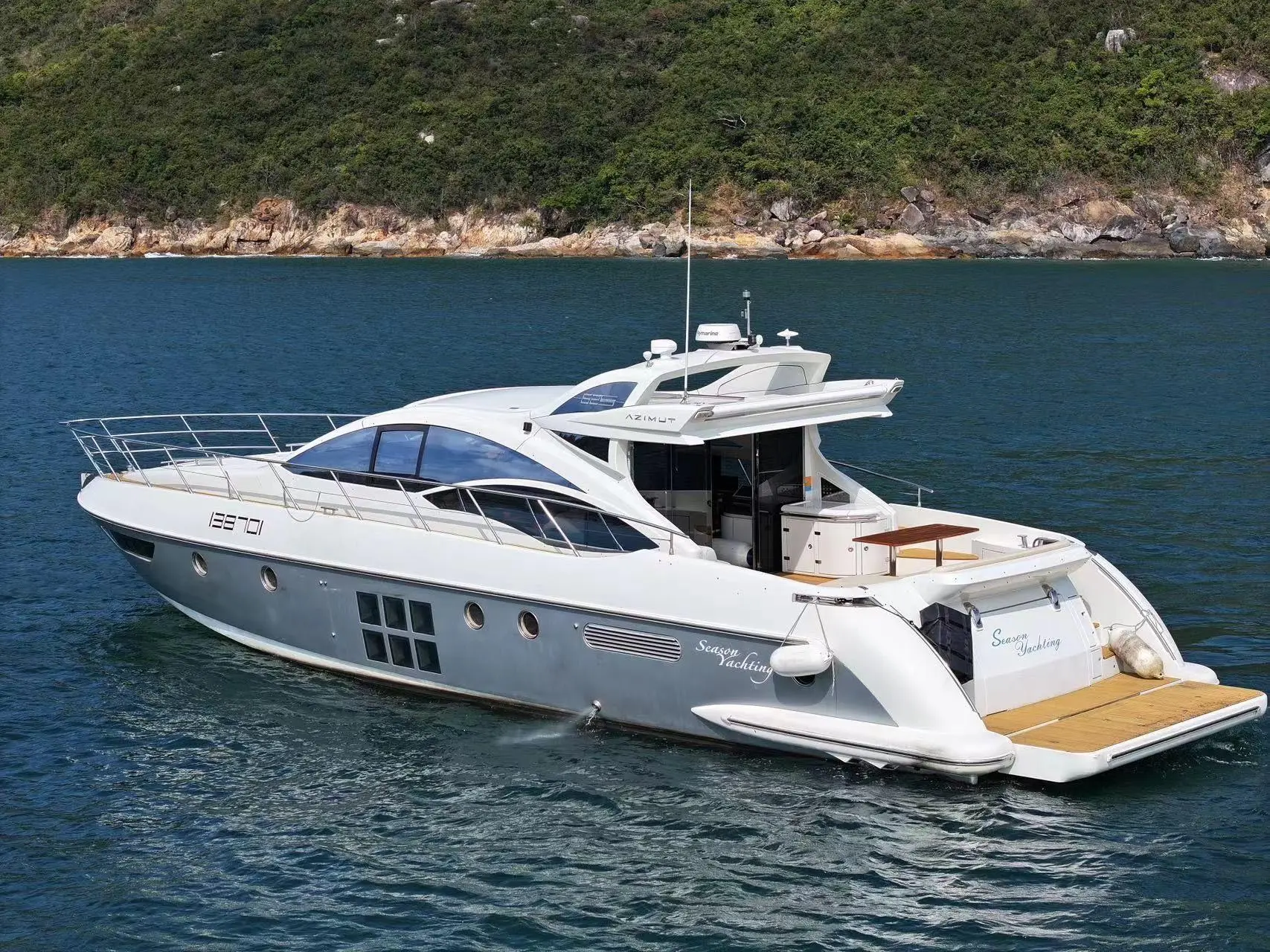 2008 Azimut 62