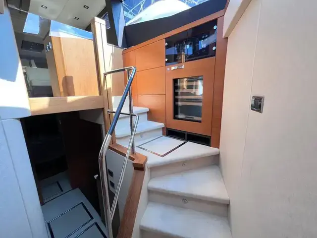 Sunseeker Manhattan 63