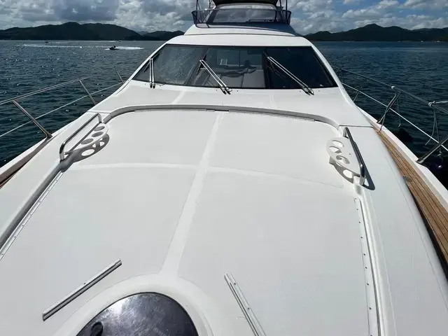 Azimut 58