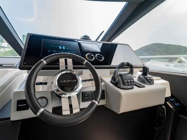 Azimut S6