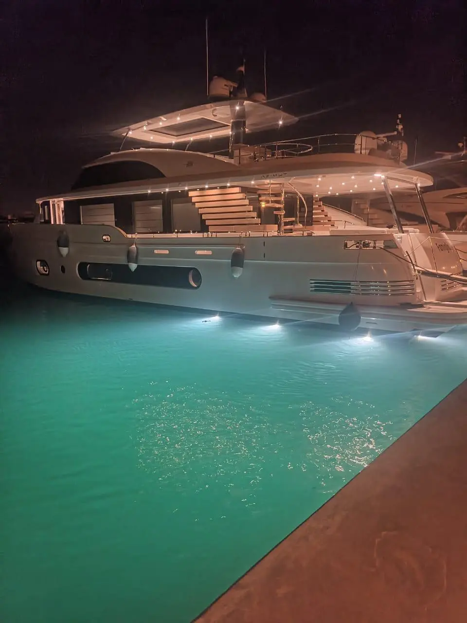 2021 Azimut magellano 25