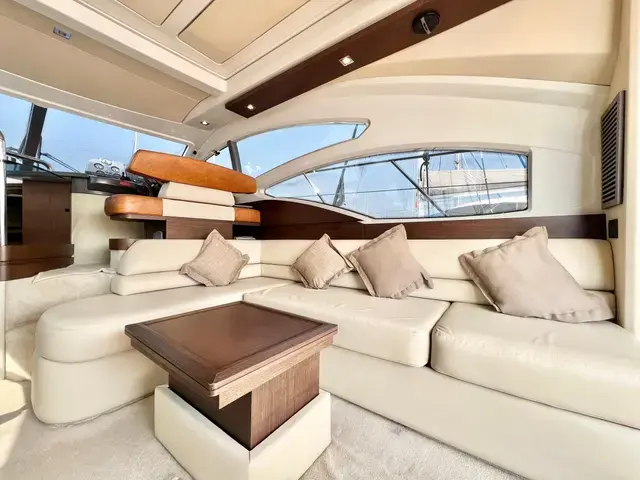 Azimut 43