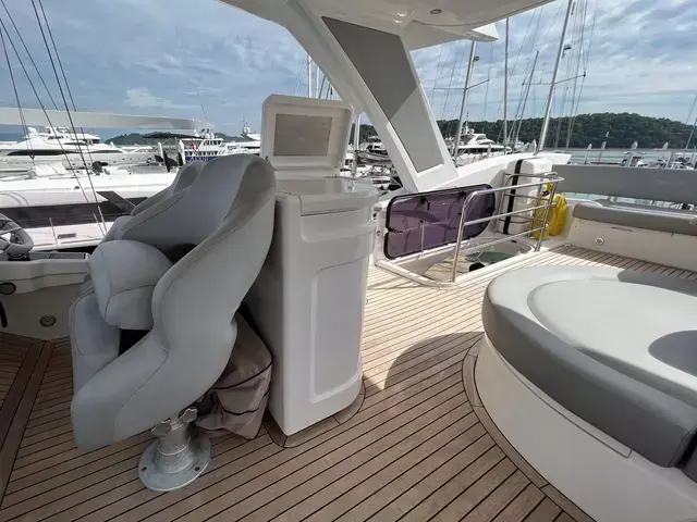 Sunseeker Manhattan 66