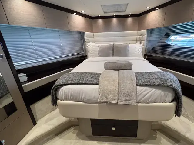 Sunseeker Manhattan 66