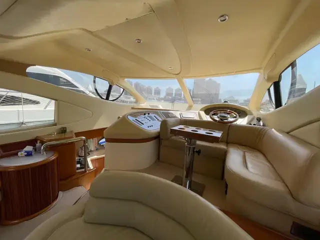 Azimut 46