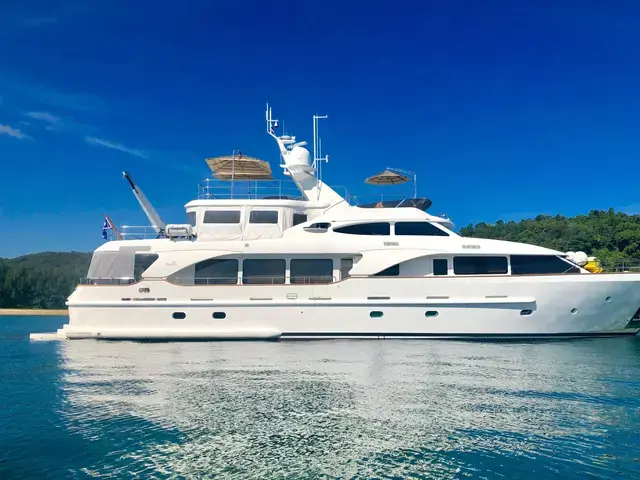 Benetti Tradition 100