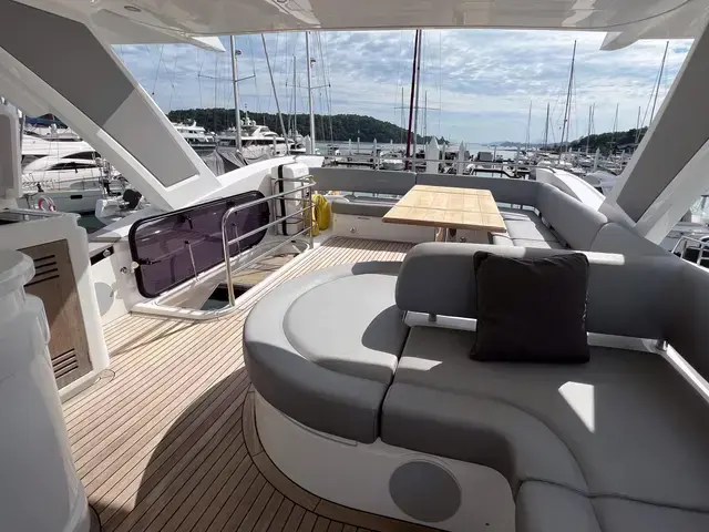 Sunseeker Manhattan 66