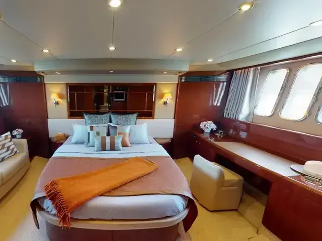 Princess 67 Flybridge