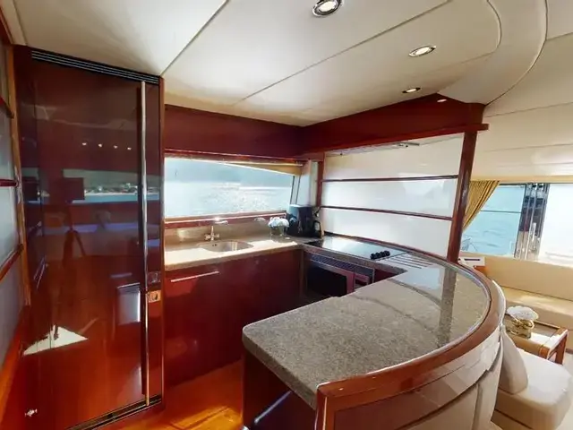 Princess 67 Flybridge