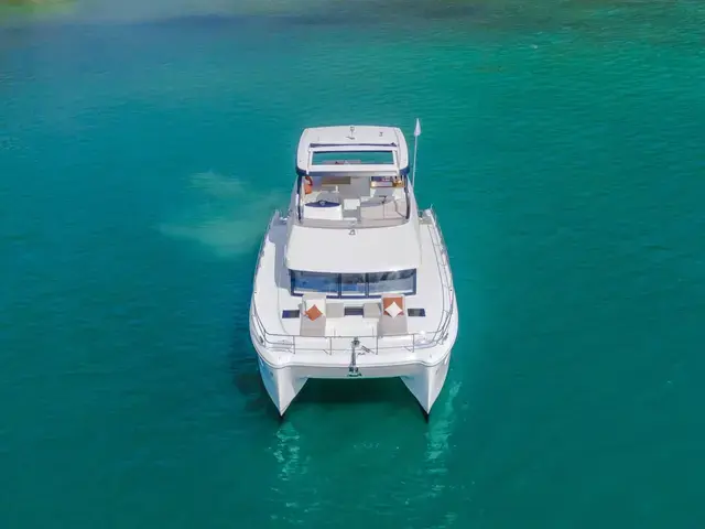 Fountaine Pajot MY 6