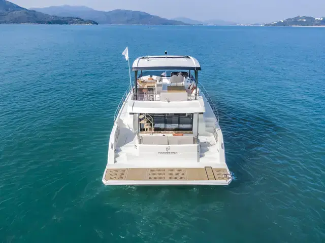 Fountaine Pajot MY 6