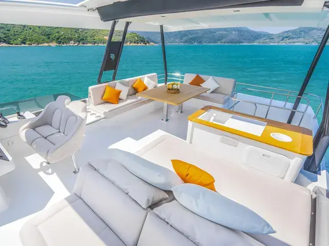 Fountaine Pajot MY 6