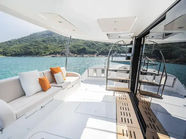 Fountaine Pajot MY 6