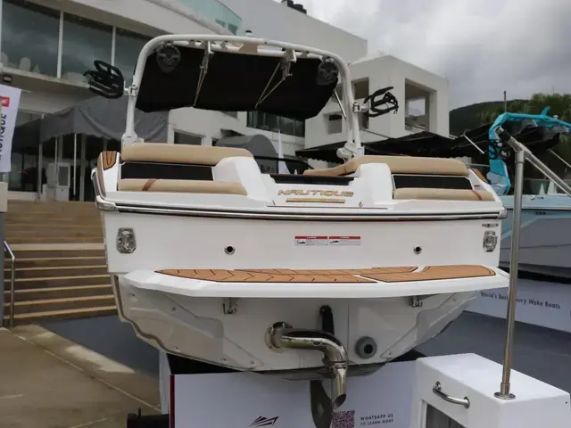 Nautique Boats Super Air GS22