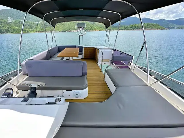 Sessa Marine 54 Fly