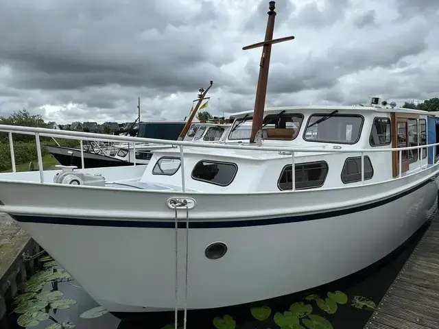 Motor Yacht Daniels Kruiser 11.50 OK Paviljoen