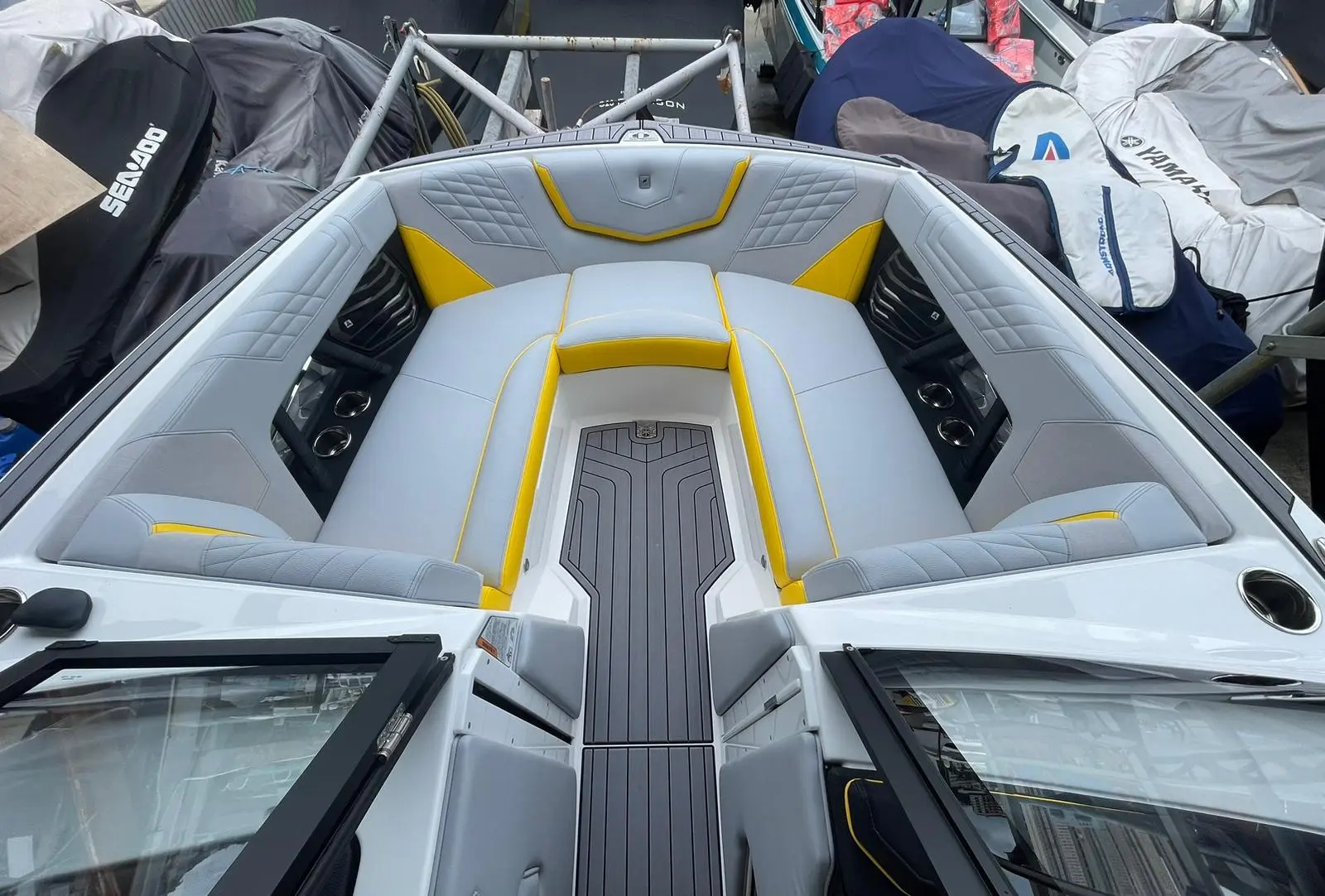 2023 Nautique g23