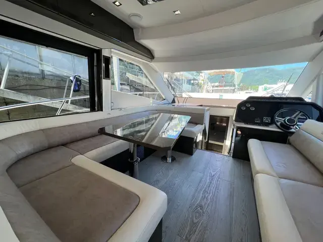 Galeon 500 Fly