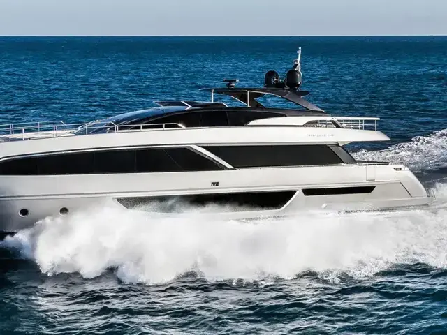 Riva 100' Corsaro