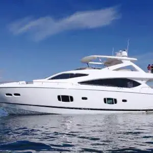 2011 Sunseeker 88 Yacht