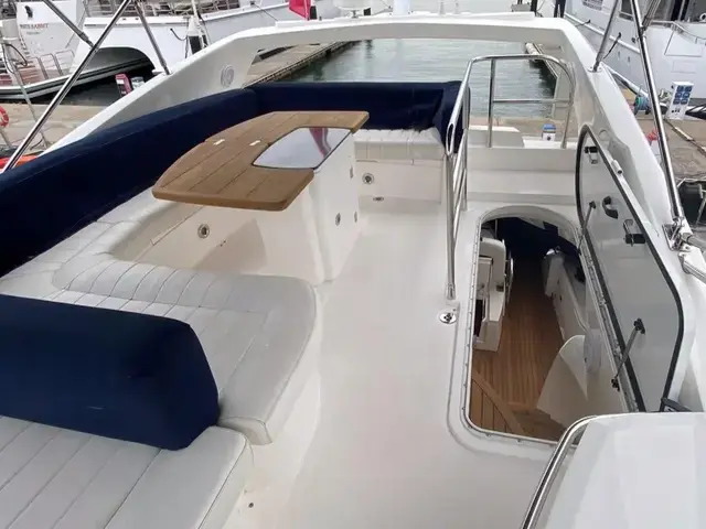 Sunseeker Manhattan 52