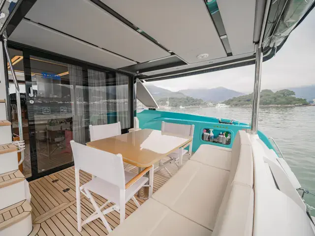 Absolute Navetta 58