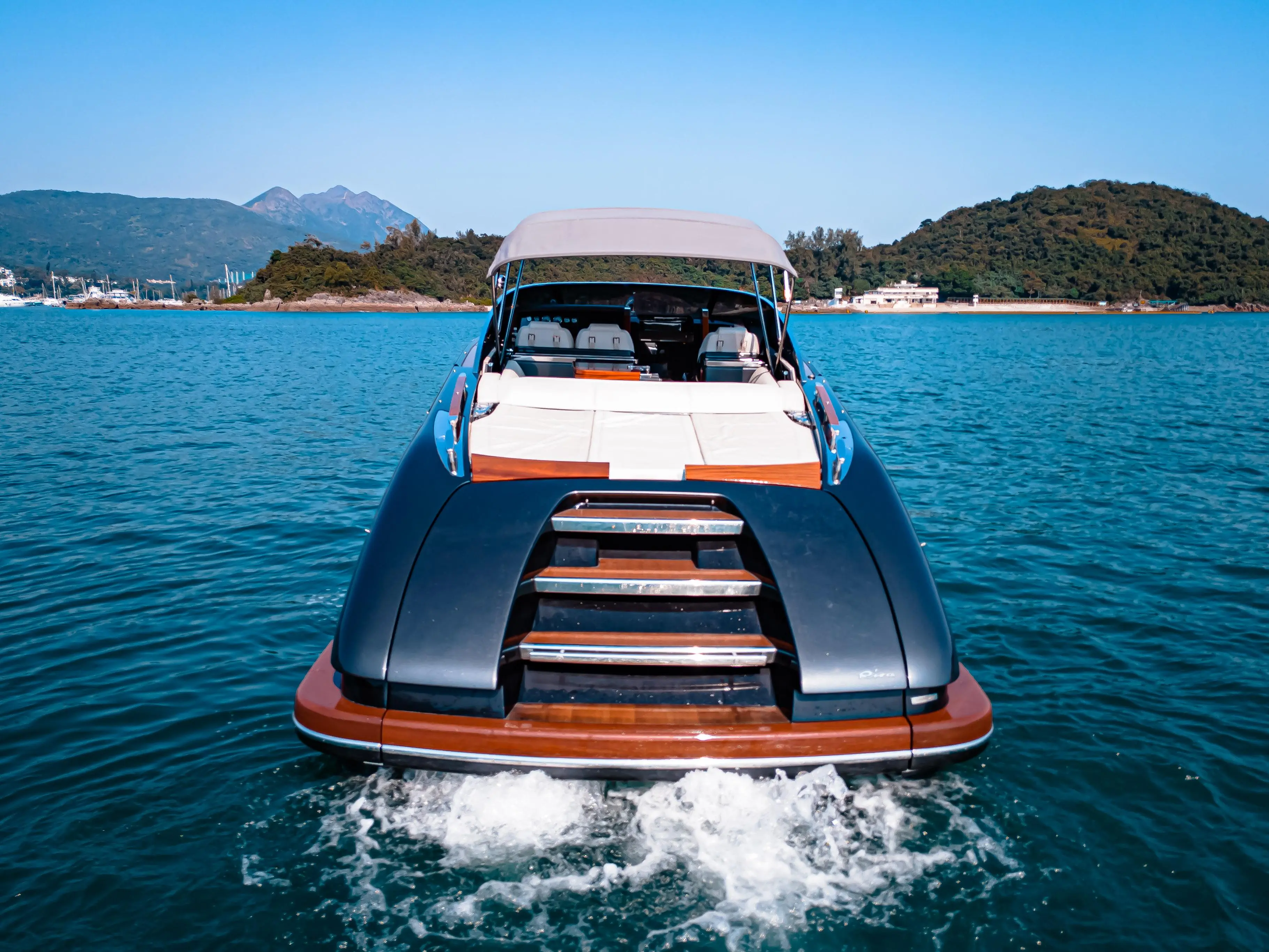 2017 Riva mare